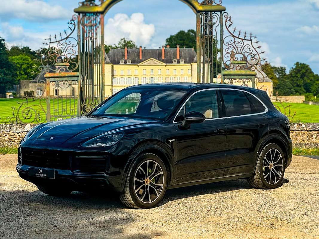 Porsche cayenne e hybrid Quintessence Automobiles