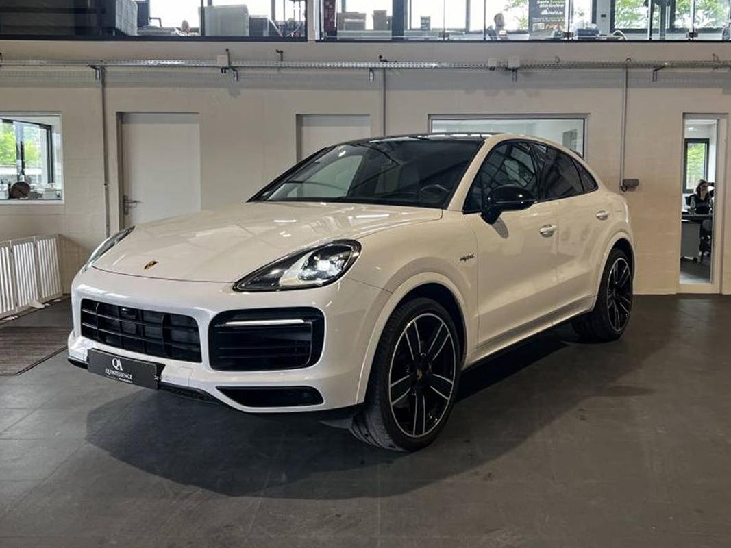 Porsche Cayenne Coupé E-Hybrid Quintessence Automobile